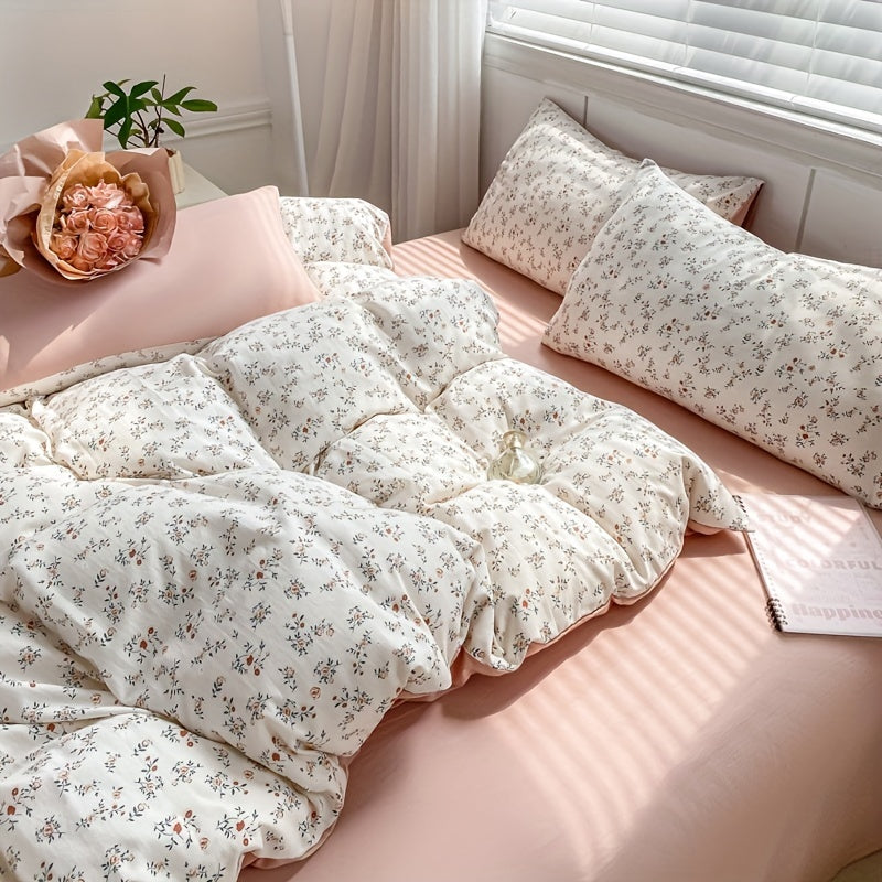 Introducing the new American-style small floral quilt cover set that is a hot-selling item across borders. This set includes one single quilt cover and two pillowcases featuring forget-me-not designs. Experience a comfortable and relaxing sleep with its