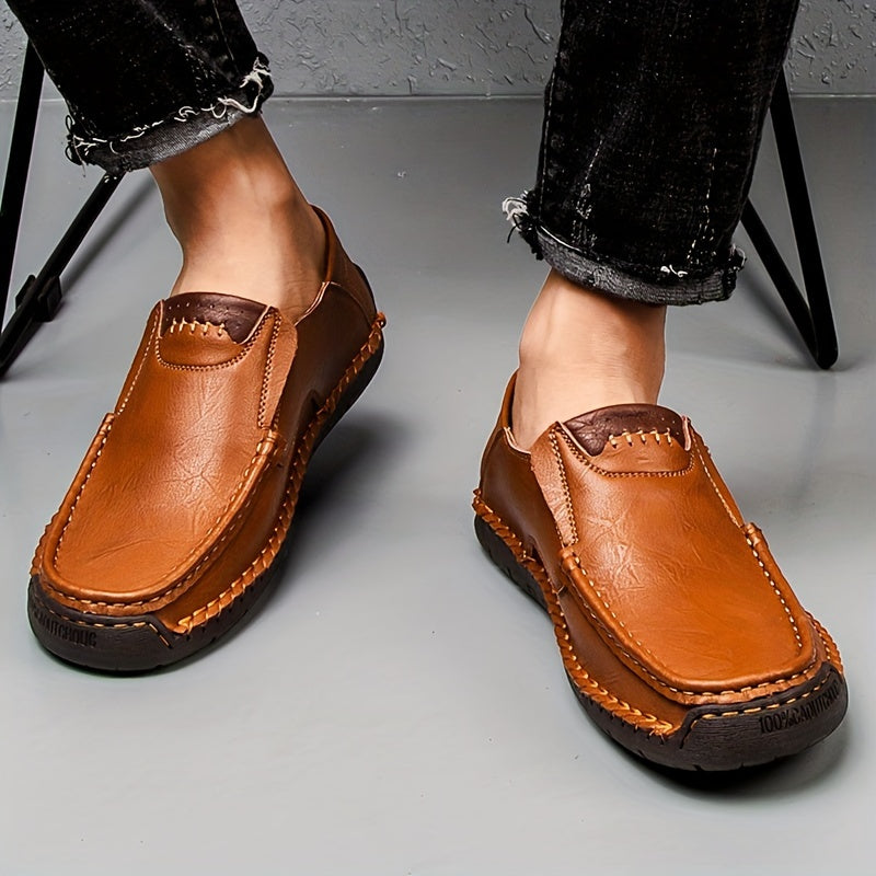 British style lightweight driving shoes for men, both casual and fashionable.