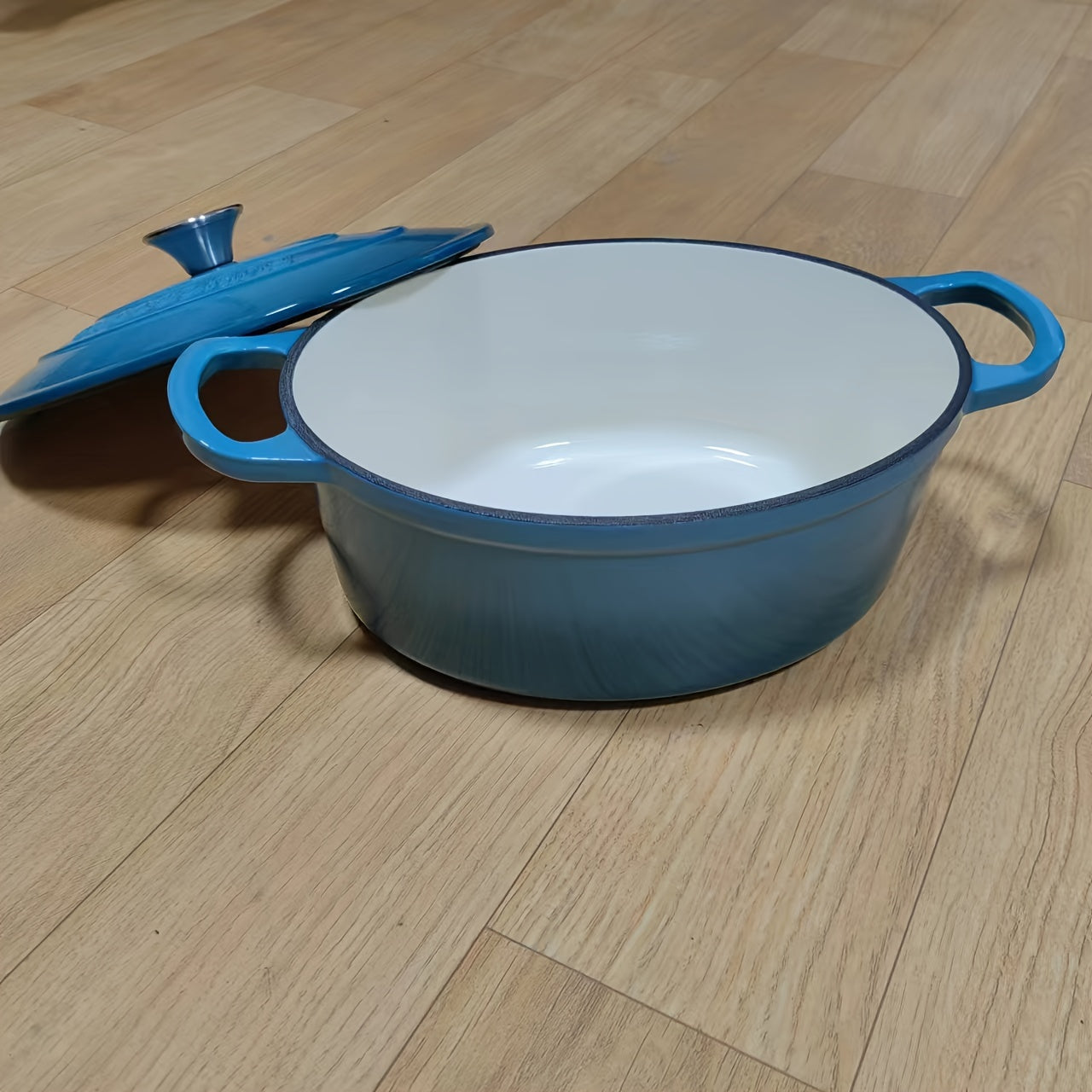 The Oval Stew Pot - Cast Iron Enamel Coated, Compatible with Induction Cooktops for Kitchen and Dining Use