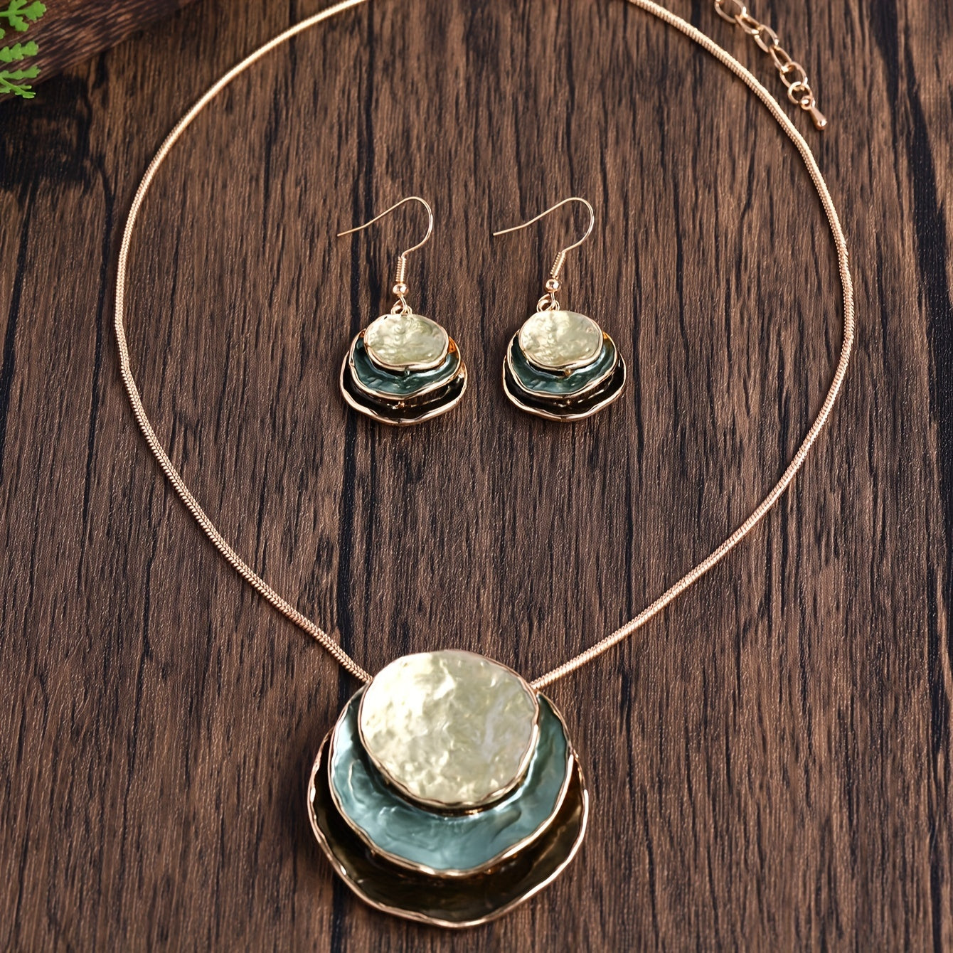 Chic and stylish Bohemian enamel jewelry set featuring a three-layer circular design made of zinc alloy. This adorable set makes a perfect gift for the special ladies in your life, ideal for holiday parties or as a girlfriend gift. Includes a necklace