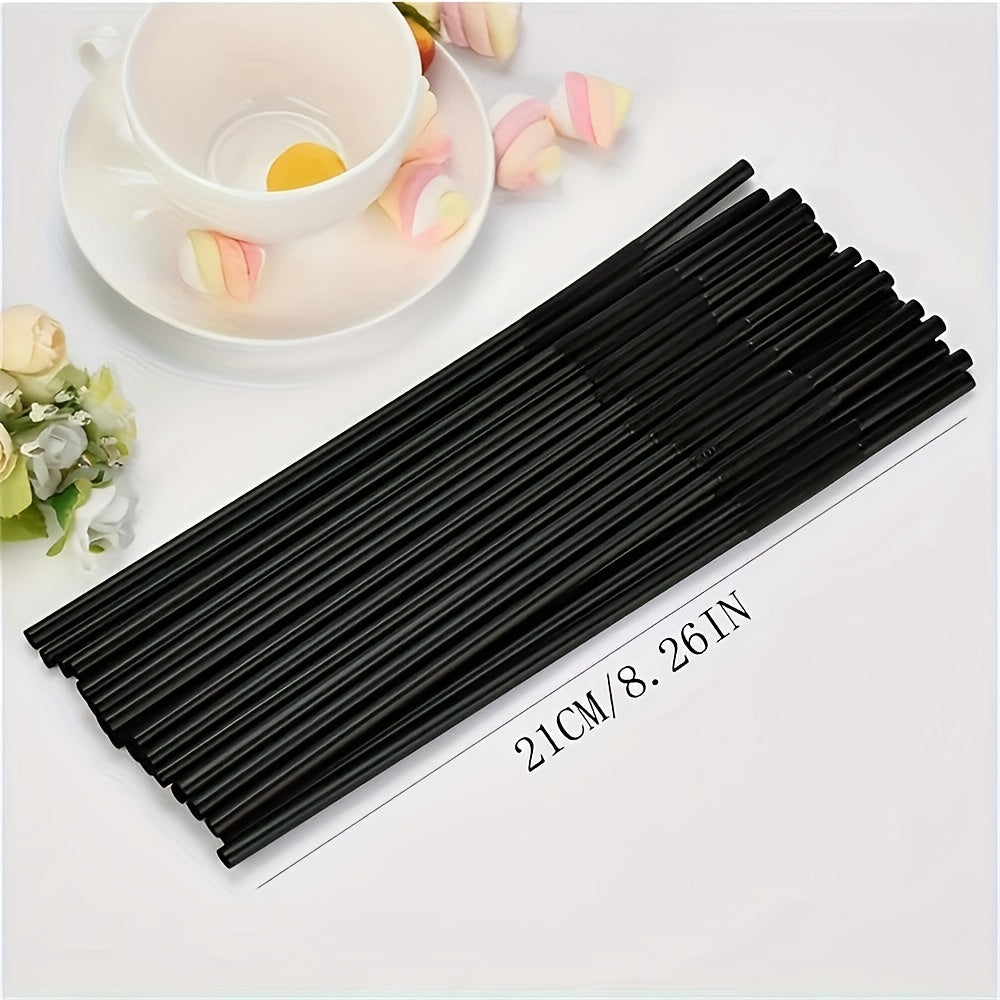 We offer a variety of flexible cocktail straws in both transparent and black colors. This pack includes 100 transparent and 500 black straws, each measuring 21.01cm in length. Perfect for adding a festive touch to your drinks, these straws are ideal for