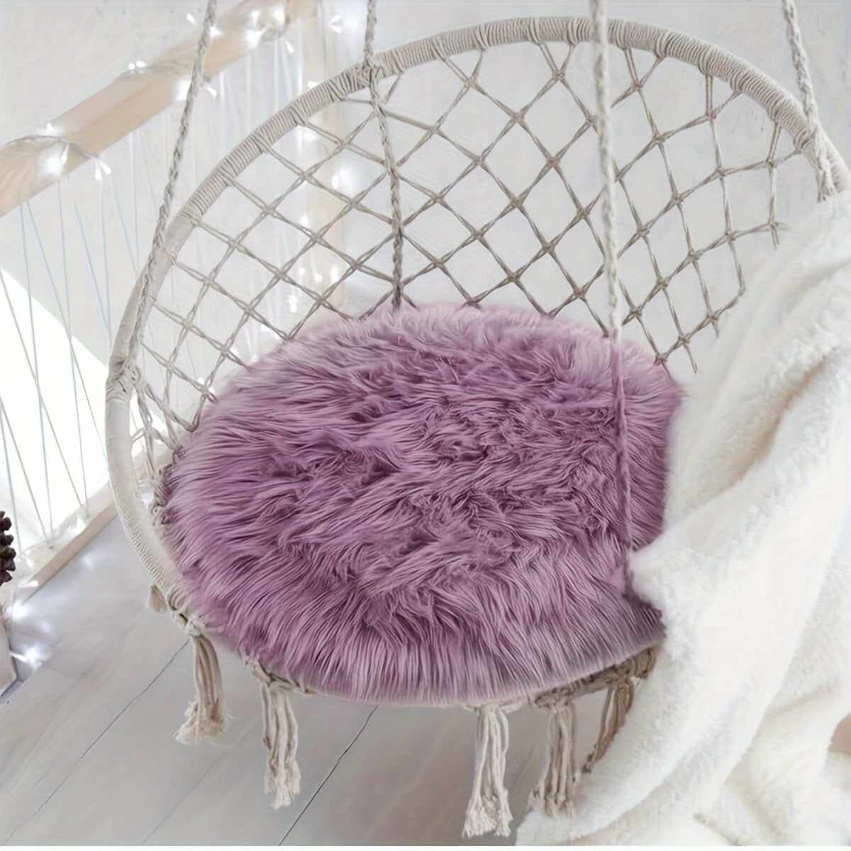 Soft and cozy faux fur chair cover, ideal for adding a touch of luxury to your living room or bedroom décor.