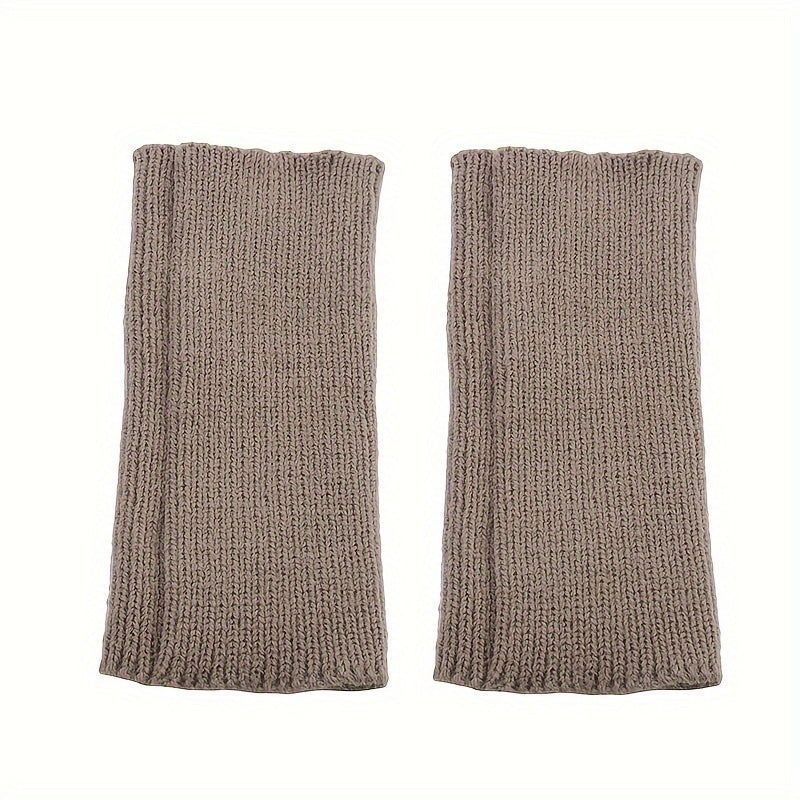 Knitted Fingerless Gloves in Solid Color with Half Finger Design for Warmth and Touch Screen Compatibility.