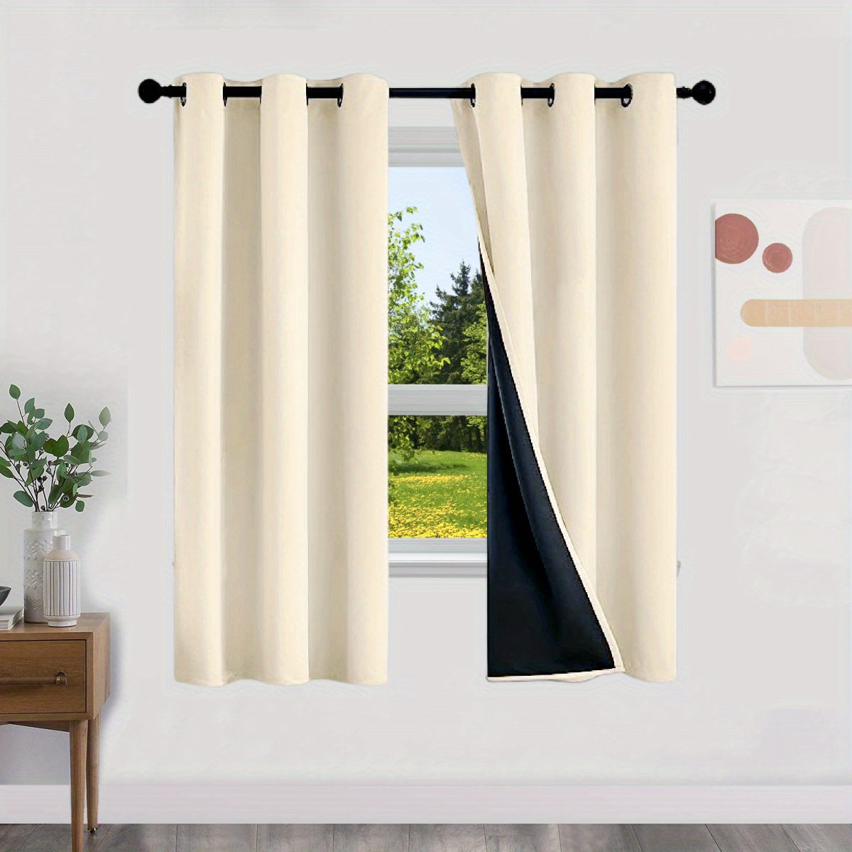 100% opaque blackout curtains, with a layer of lining included, 2 pieces.