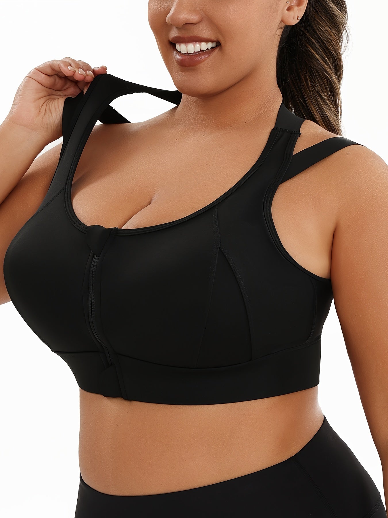 Plus Size Sports Bra with Front Zip Closure, High Support for Fitness, Breathable and Comfortable Active Wear for Basketball and Yoga.