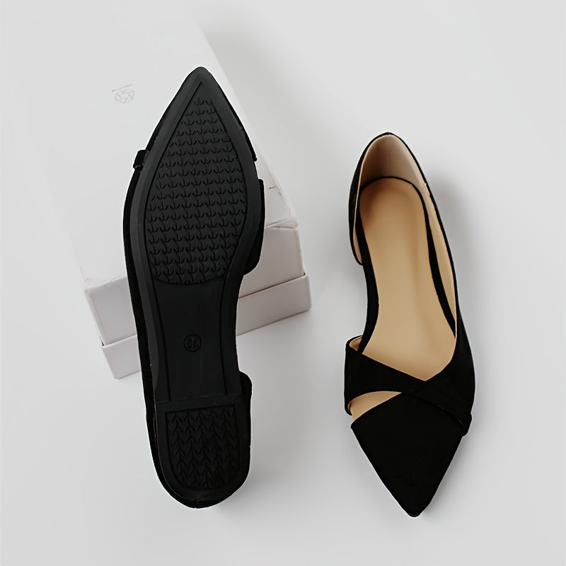 Elegant pointed toe slip-on flat shoes with side cut-out detail, suitable for all-day wear.