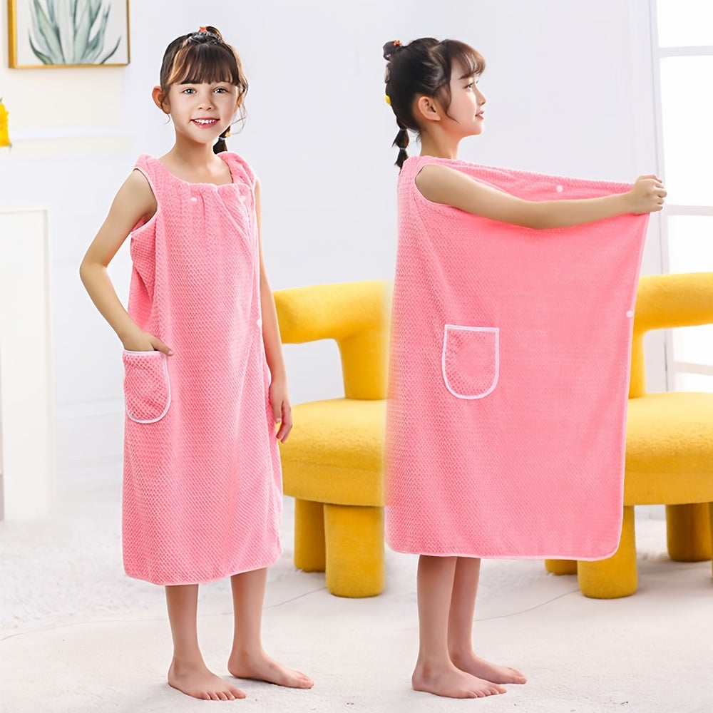 1pc Kids' Candy Color Pineapple Check Shower Skirt made of super soft microfiber knit fabric. This wearable bath towel features a contemporary style, 300gsm thickness, and a fun space towel theme with a convenient pocket - making it a warm bath gift for