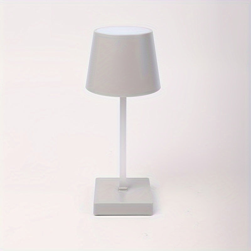 Adjustable brightness retro touch table lamp, ideal for various settings such as restaurants, living rooms, bedrooms, and bars.