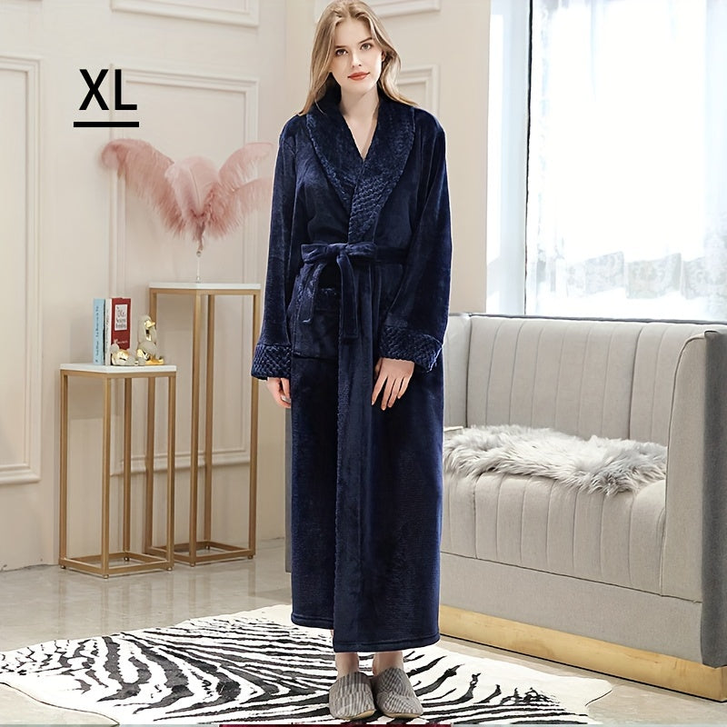 Thickened flannel bathrobe for autumn/winter, cozy unisex nightwear for home.