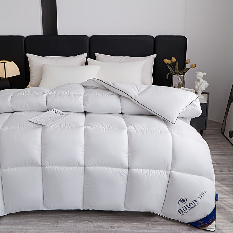 Hilton Style Quilt - Soft and Fluffy Bedding for All-Season Comfort, Polyester Filling with Bedroom Décor.