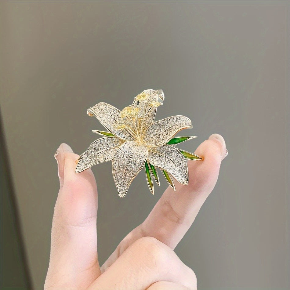 Elegant and Simple Style Luxury Lily Flower Brooch with Full Diamonds, Made of High Quality Alloy Material, Versatile Lapel Pin for Women's Fashion Accessories