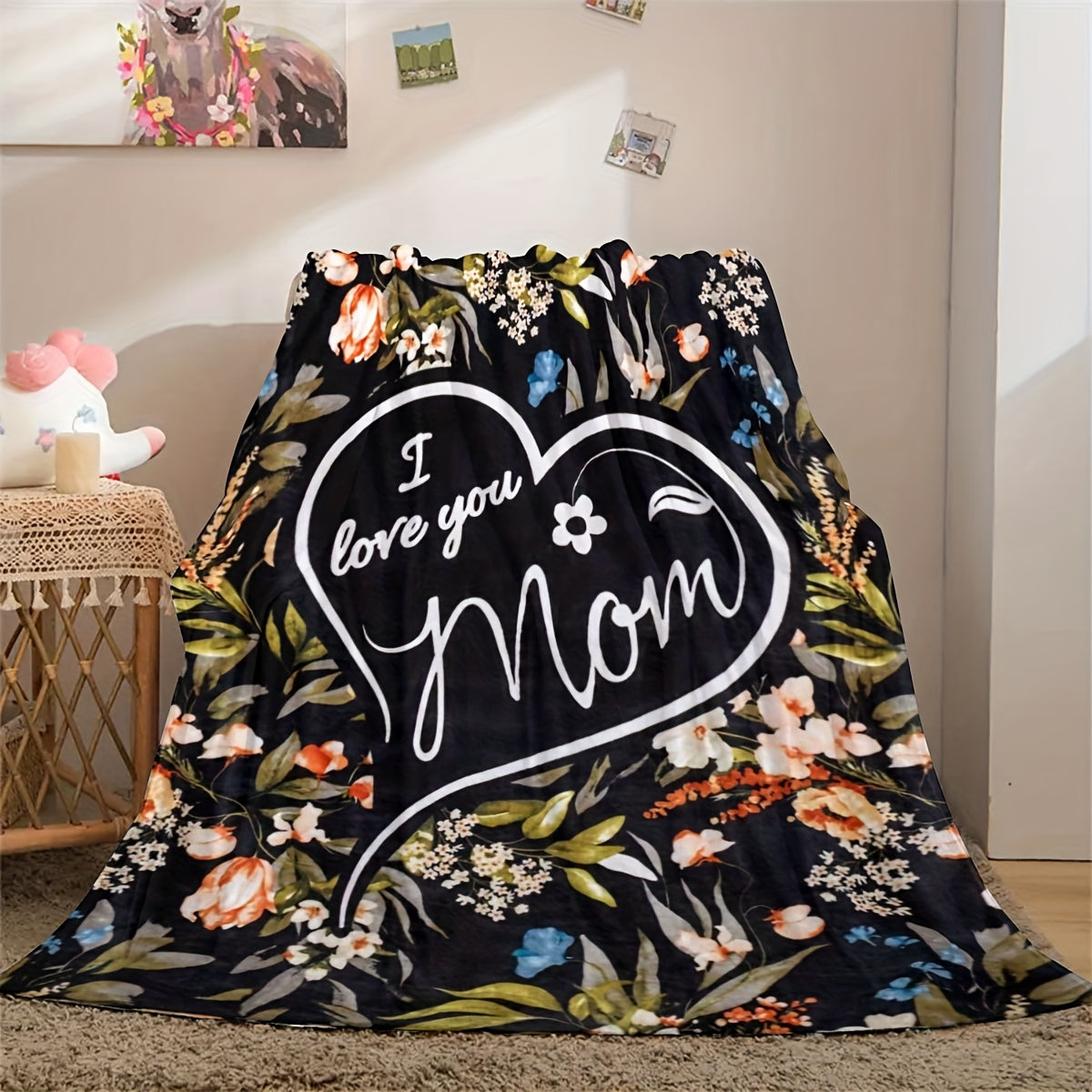 Flannel Fleece Throw Blanket with "I Love You Mom" Heart Design, Perfectly Cozy Gift for Mother, Year-Round Multipurpose Knit Fabric, Vibrant Digital Print, Stylish Asian-Inspired Design, Ideal for Birthdays & Holidays - Crafted from 100% Polyester