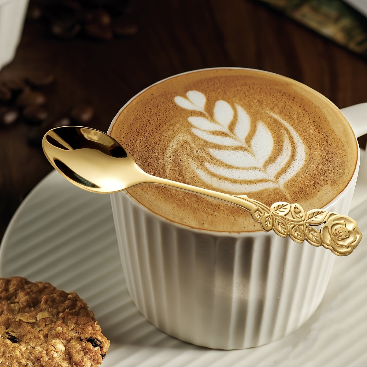 A set of 6 beautiful rose-shaped coffee spoons made of high-quality stainless steel. Perfect for adding an elegant touch to your kitchen, coffee shop, or restaurant. Also great for serving ice cream in a fun and creative way.