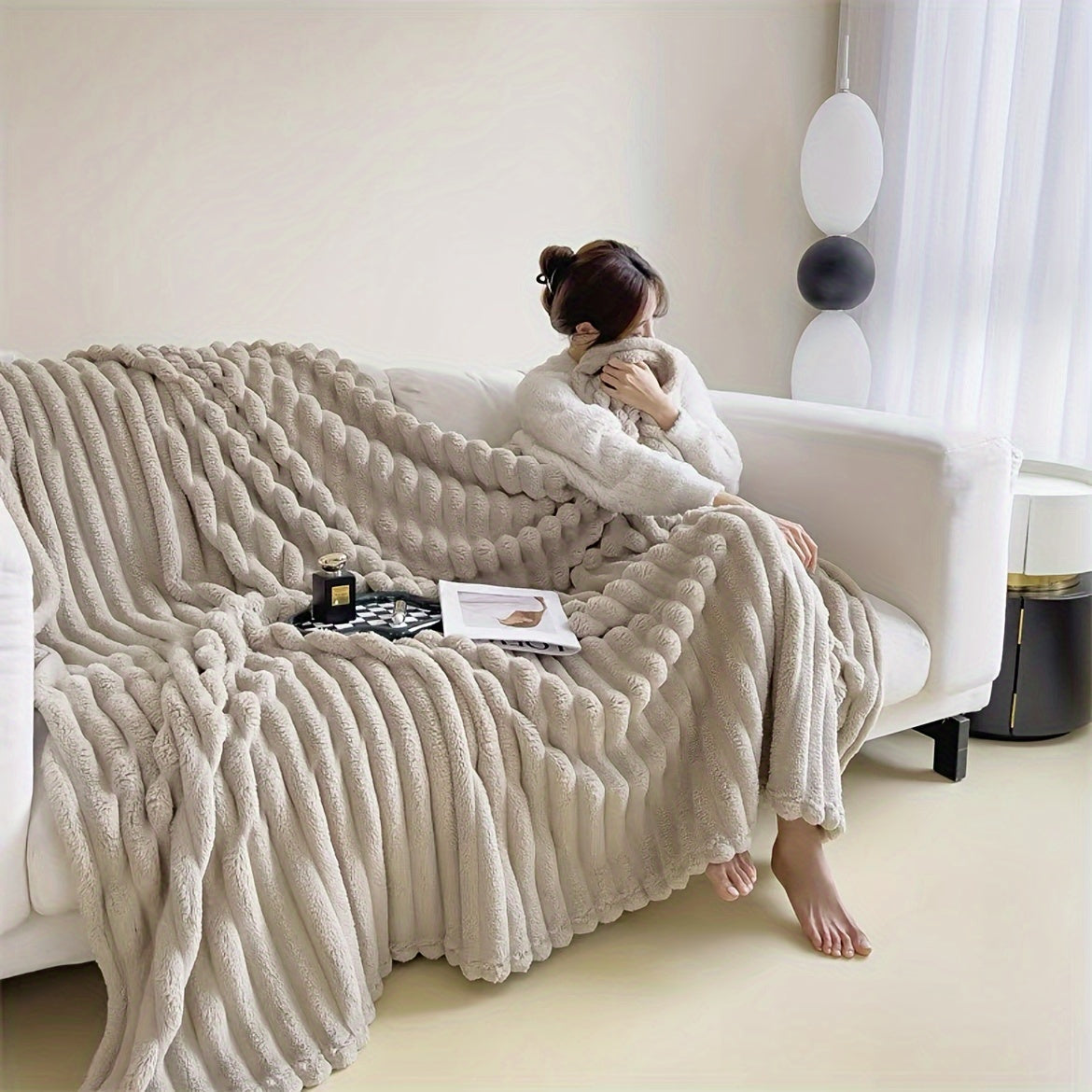 Luxurious French-Inspired Double-Sided Plush Blanket - Perfect for Home or Office Nap, Multi-Functional Sofa Throw and Air-Conditioning Blanket - Made of 100% Polyester, Dry Clean Only - Features a Woven Weave for All-Season Use - Great Christmas Gift