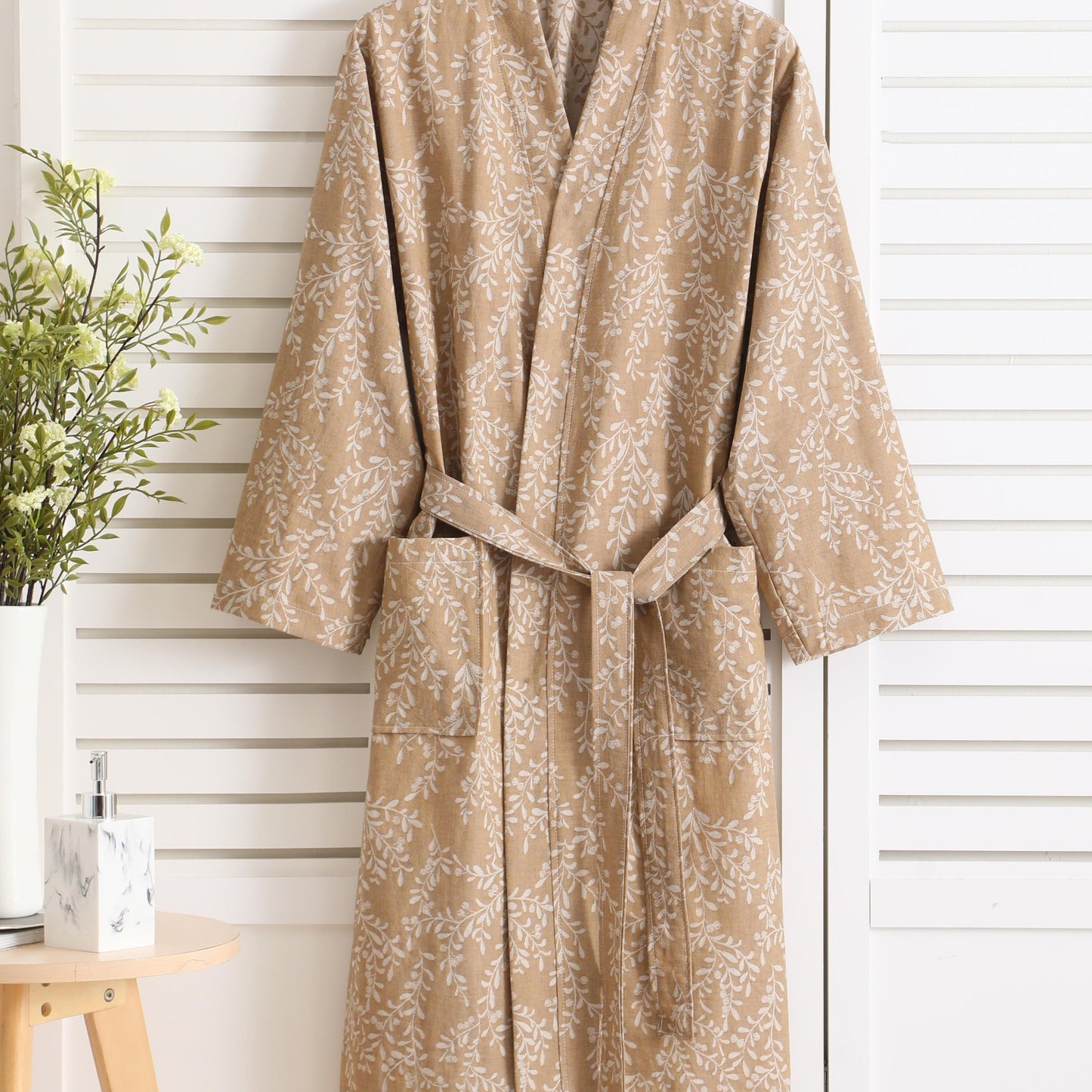 Women's lightweight cotton jacquard bathrobe with floral pattern, quick-dry absorbent fabric, long sleeves, v-neck, and belt in beige/floral design. Ideal for spring, summer, and fall.