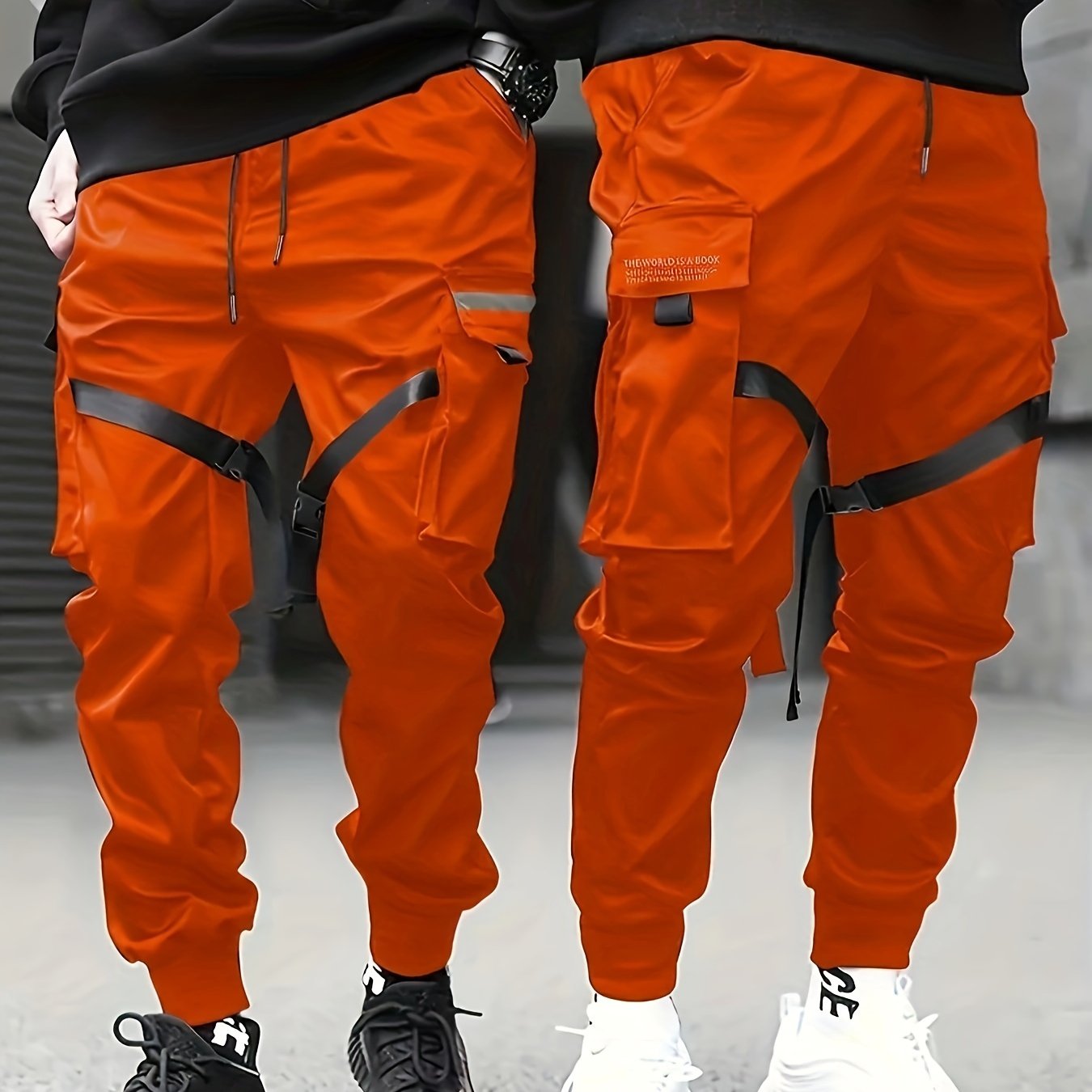 Stylish men's cargo pants with multiple flap pockets, perfect for outdoor activities and work.