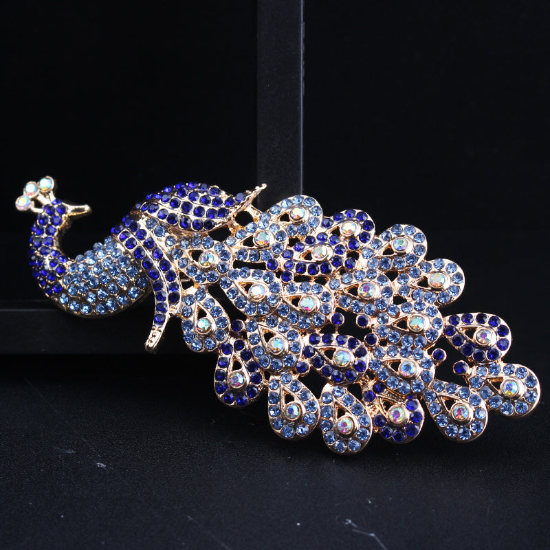 Elegant Clothing Accessory: Vintage-Inspired Rhinestone Peacock Brooch in Unique Shape