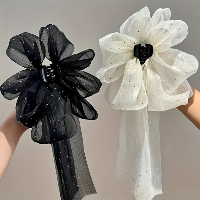 Set of 2 elegant princess bow hair clips, perfect for special occasions. Ideal gift for women and girls 14+