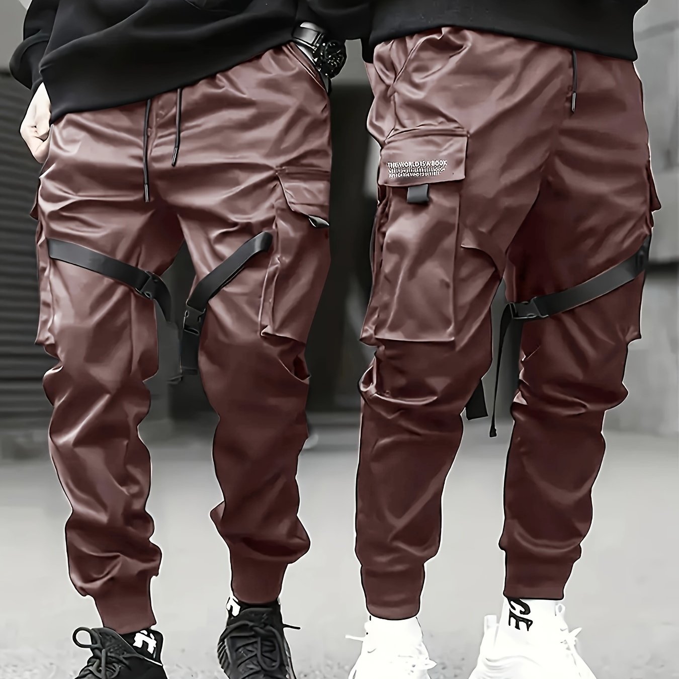 Stylish men's cargo pants with multiple flap pockets, perfect for outdoor activities and work.