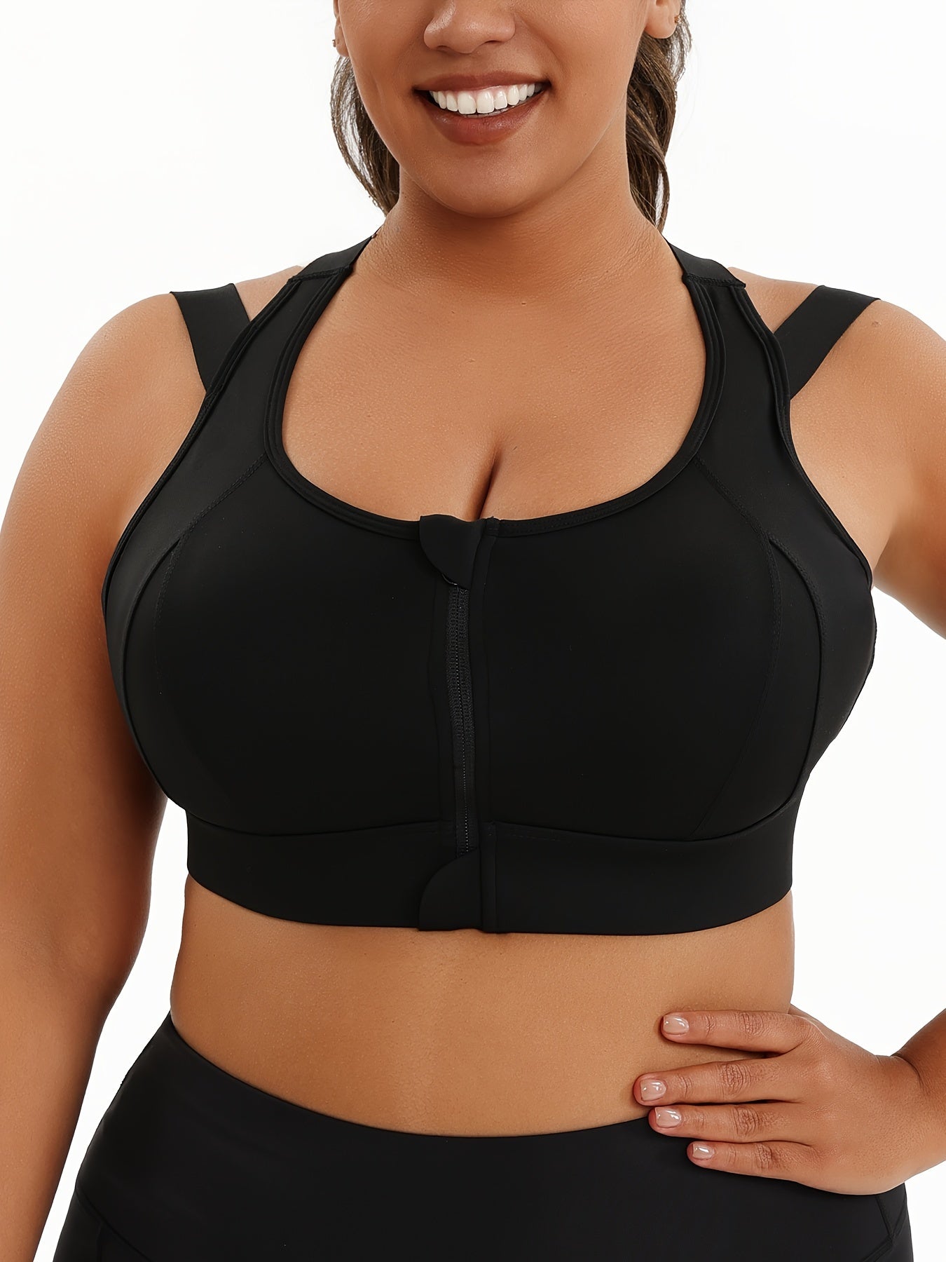 Plus Size Sports Bra with Front Zip Closure, High Support for Fitness, Breathable and Comfortable Active Wear for Basketball and Yoga.