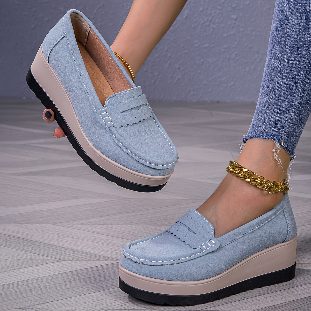 Ayollar uchun qulay slip-on platforma wedge loafers, yengil yumshoq taglikli yurish poyabzallari.