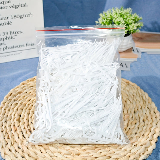 Bagged dental floss in 100 or 500-piece packs. 2-in-1 ultra-fine, smooth and strong for high-end household use. Comes in supplementary packaging.