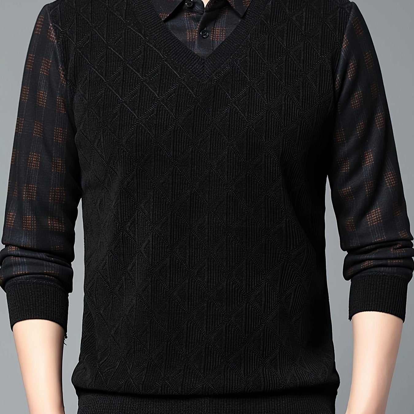 Men's winter sweatshirt with velvet-lined collar for comfort and warmth