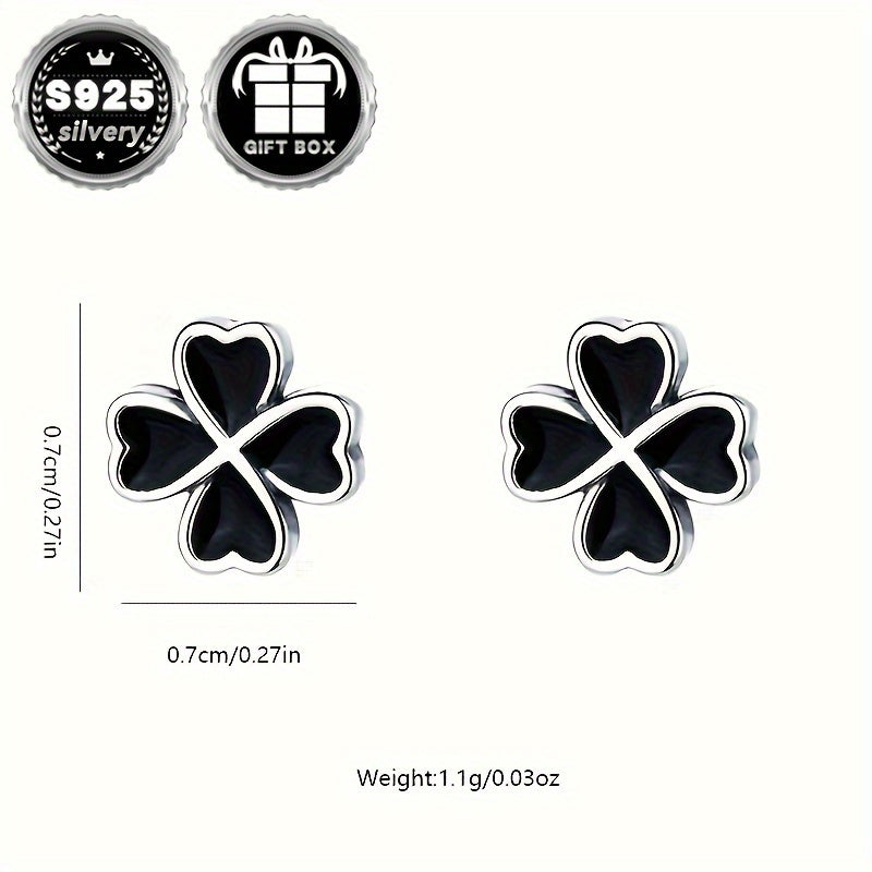 A set of timeless Four-Leaf Clover earrings crafted from 925 Sterling Silver, featuring a simple yet romantic design. Ideal for gifting on Valentine's Day, Mother's Day, or special occasions, these earrings are perfect for any season. Comes in an