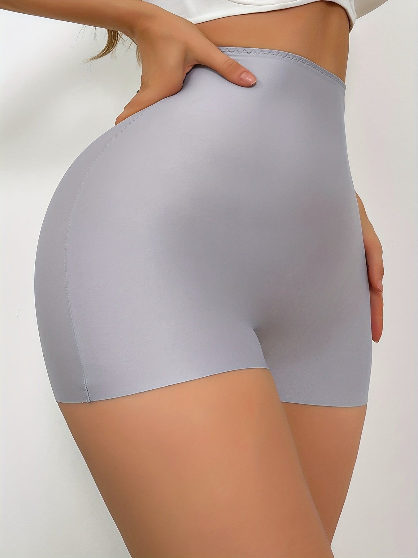 Short compression pants