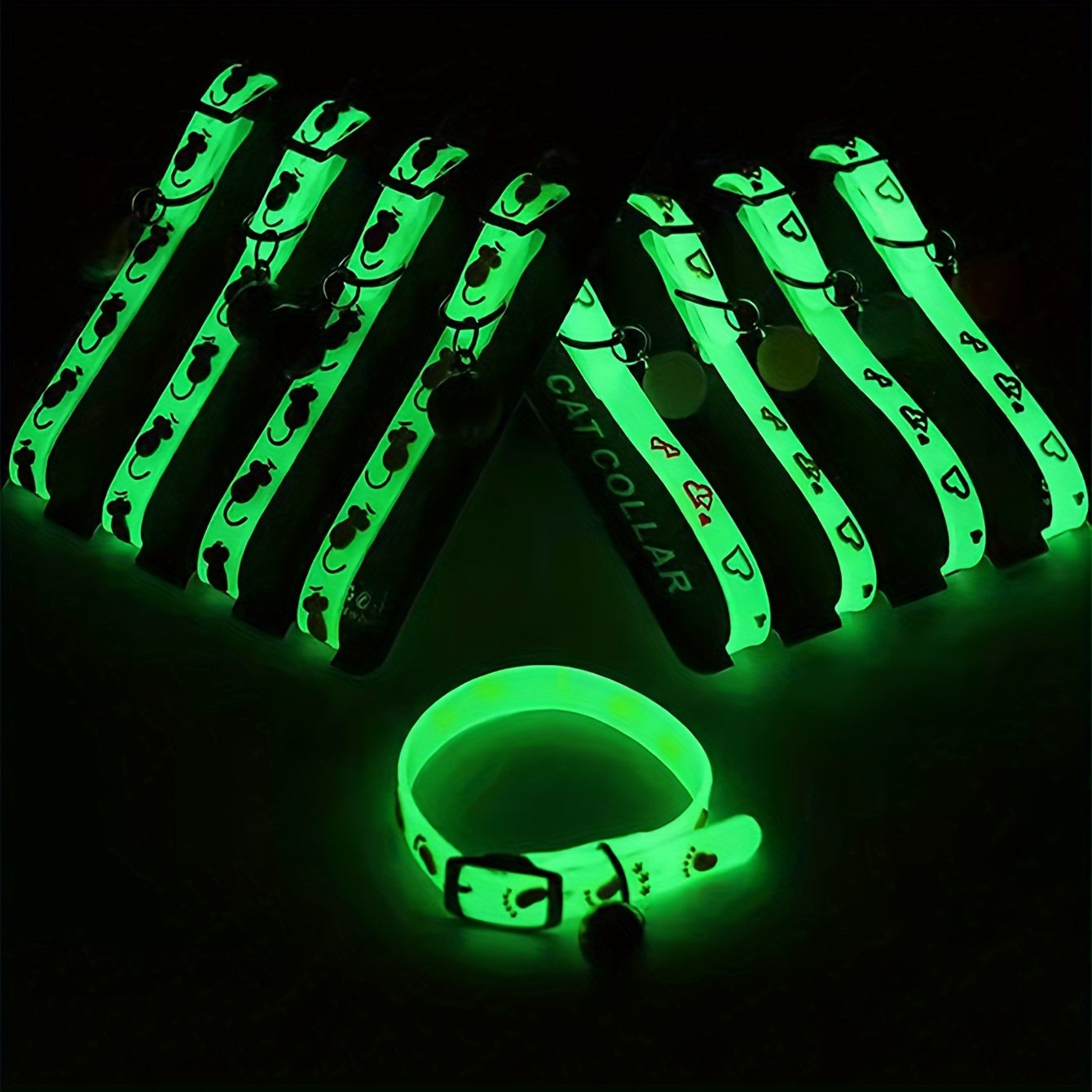 Adjustable glow-in-the-dark pet collar with bell for cats and dogs, random color.