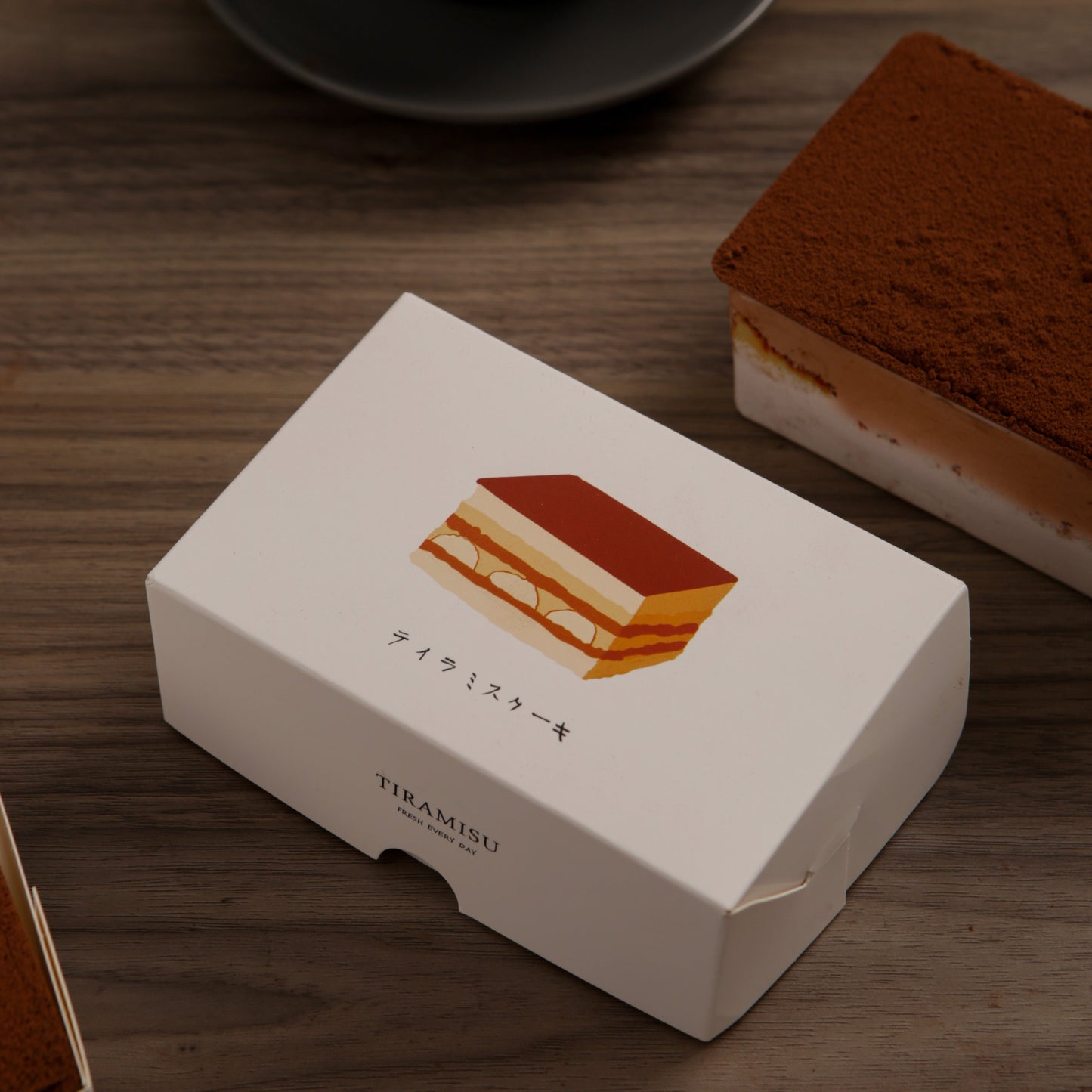 Tiramisu and Mousse Cake Dessert Packaging Box Set - Includes 5 or 10 Little Rectangle Boxes made of Paper Cardboard with Transparent Plastic Inserts. Perfect for Home Bakers and Chocolates. White Cardboard Gift Box for Bakery Take Out.