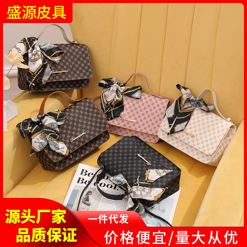 2023 Classic Mini Tote Affordable Printed Womens Handbag Wholesale